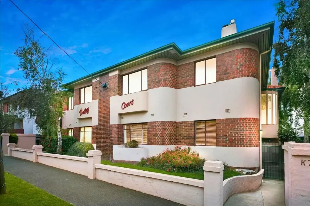 Windsor 1Kwarto Elegant Art Deco Apartment in Prime St Kilda Road Precinct