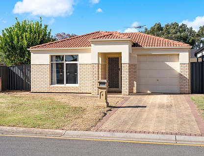 9 Oakwood Circuit, Munno Para West, Northern Adelaide, 3 phòng ngủ, 2 phòng tắm, House