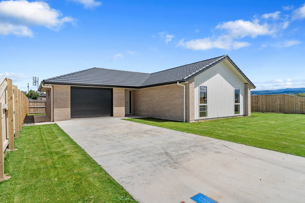 Carterton 2chambre Sun-Filled Style, Effortless Living