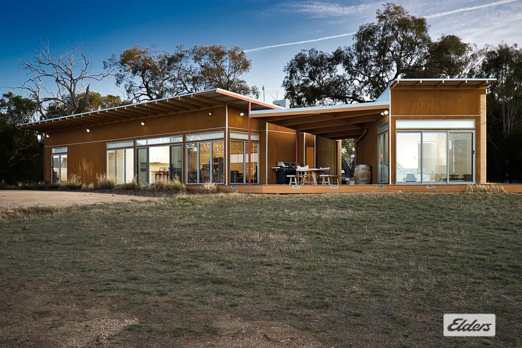 Landsborough Spectacular Pyrenees Income Producing Lifestyle Property