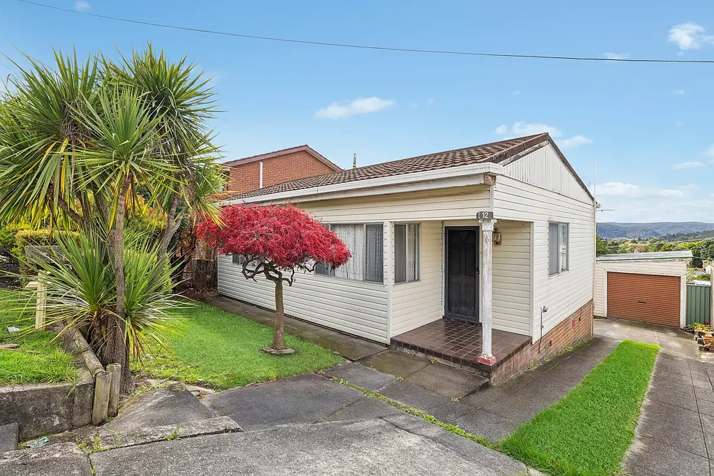 12 Fourth Street, Lithgow, NSW 2790