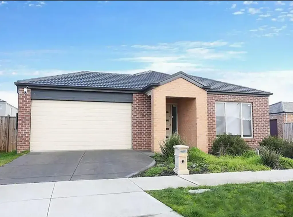 STUNNING FAMILY HOME