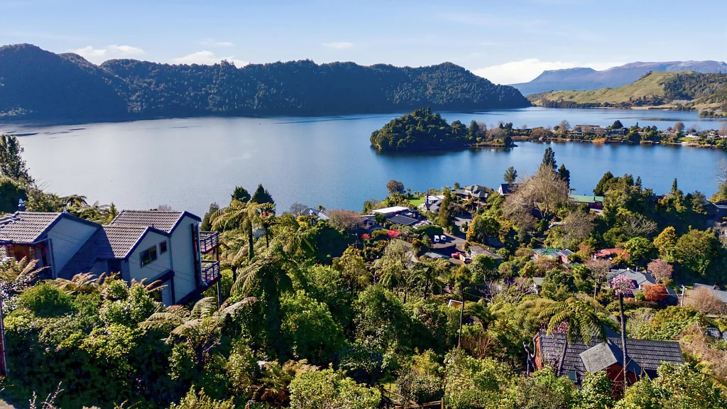 Lake Okareka Build Your Lake Escape