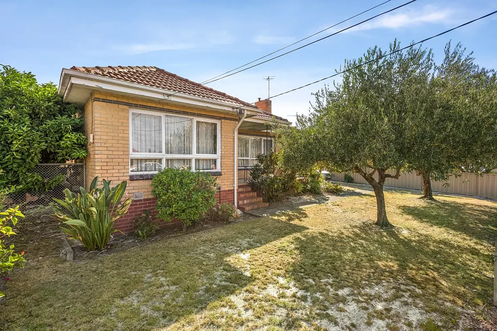 3 Red Hill Road, Springvale, VIC 3171