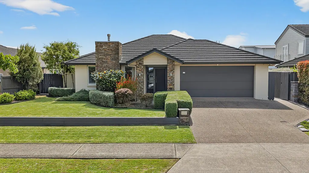 18 Lombardia Way, Karaka, Franklin, Auckland