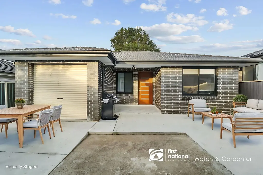 Auburn 6Zimmer Quiet Cul-de-Sac Location – Renovated Home Plus Near-New Granny Flat