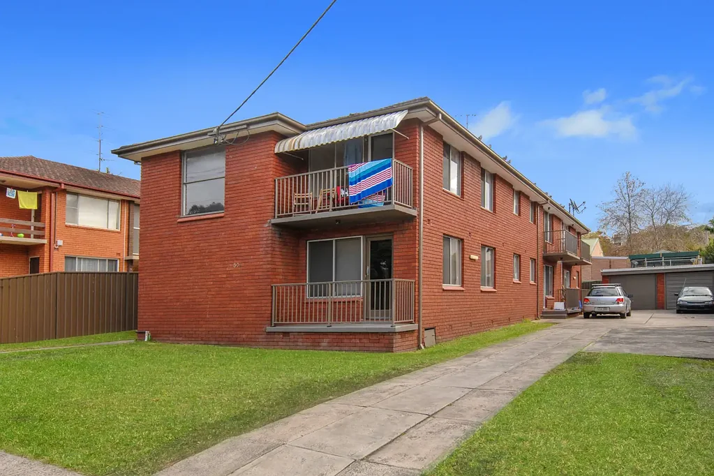 Prime Wollongong Location!