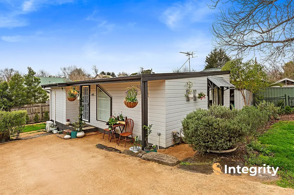 Healesville 2બેડરૂમ FIRST HOME BUYERS!!! BEAUTIFUL COTTAGE, WALK TO MORNING COFFEE