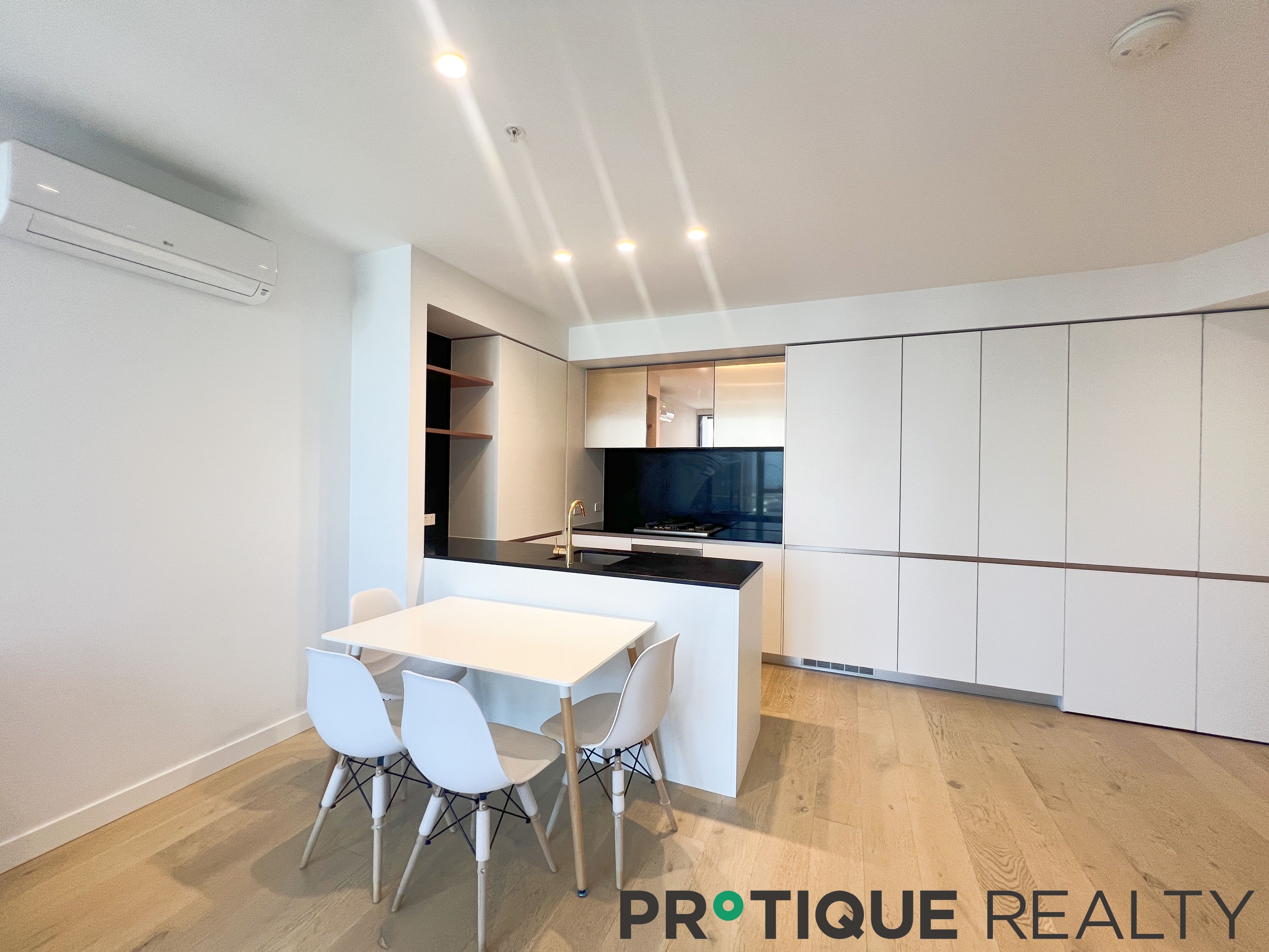5920/228 La Trobe Street, Melbourne, Melbourne CBD, 1 habitaciones, 1 baños, Apartment