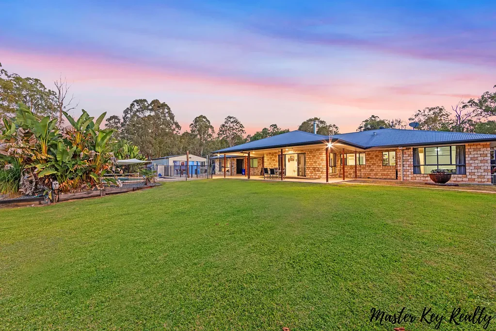 Wattle Camp  Executive Acreage Living Without Compromise