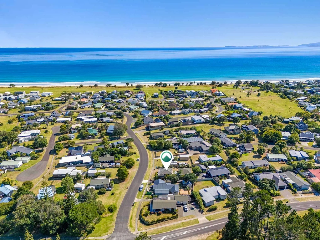 Matarangi 5Kwarto Five-Bedroom Retreat Near the Beach!
