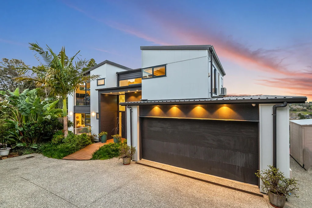 Shelly Park 5Zimmer Coastal Haven, Sweeping Views