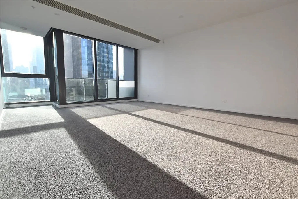 Spectacular 3 bedroom apartment with great lifestyles you need!!!
