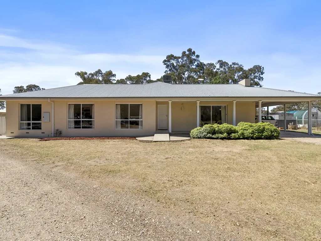 4572 Murray Valley Highway, Rutherglen, VIC 3685