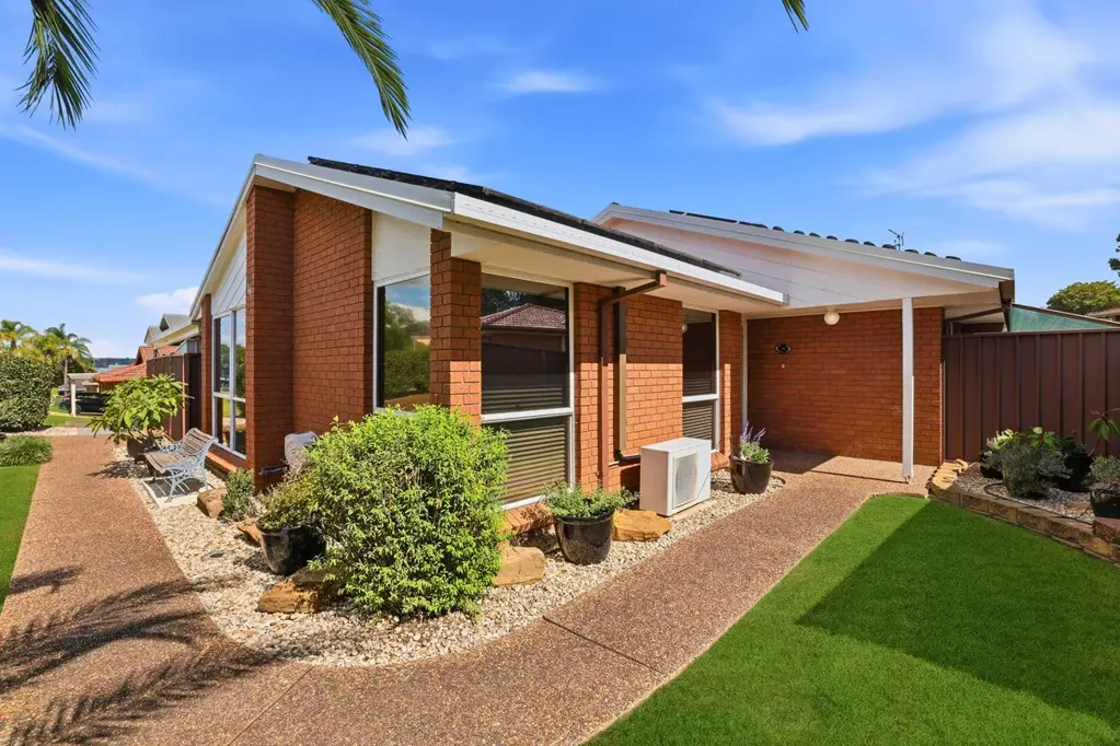 14 Broom Place, St Andrews, NSW 2566