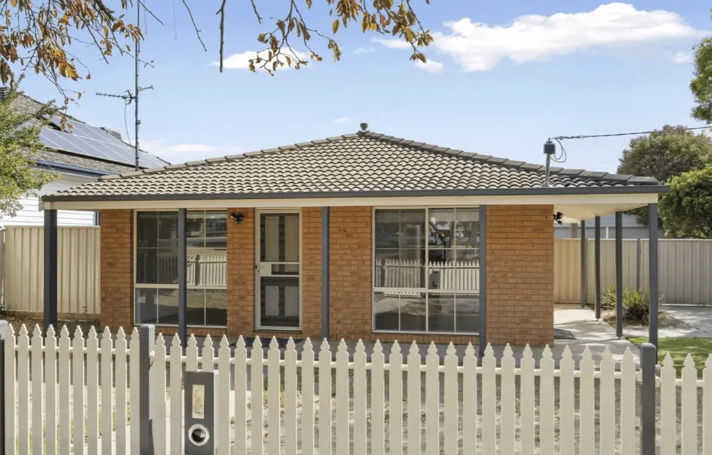 Spacious 3-Bed Family home plus rumpus room