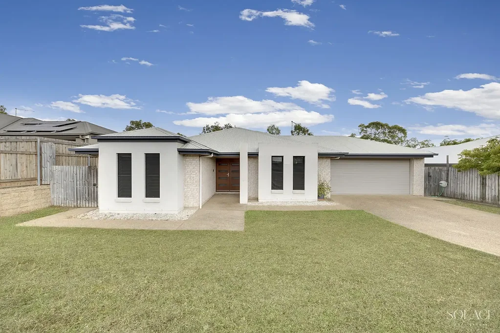 Clinton 4Zimmer Perfect Investment Option! Solid Brick Family Home in Quiet Street!
