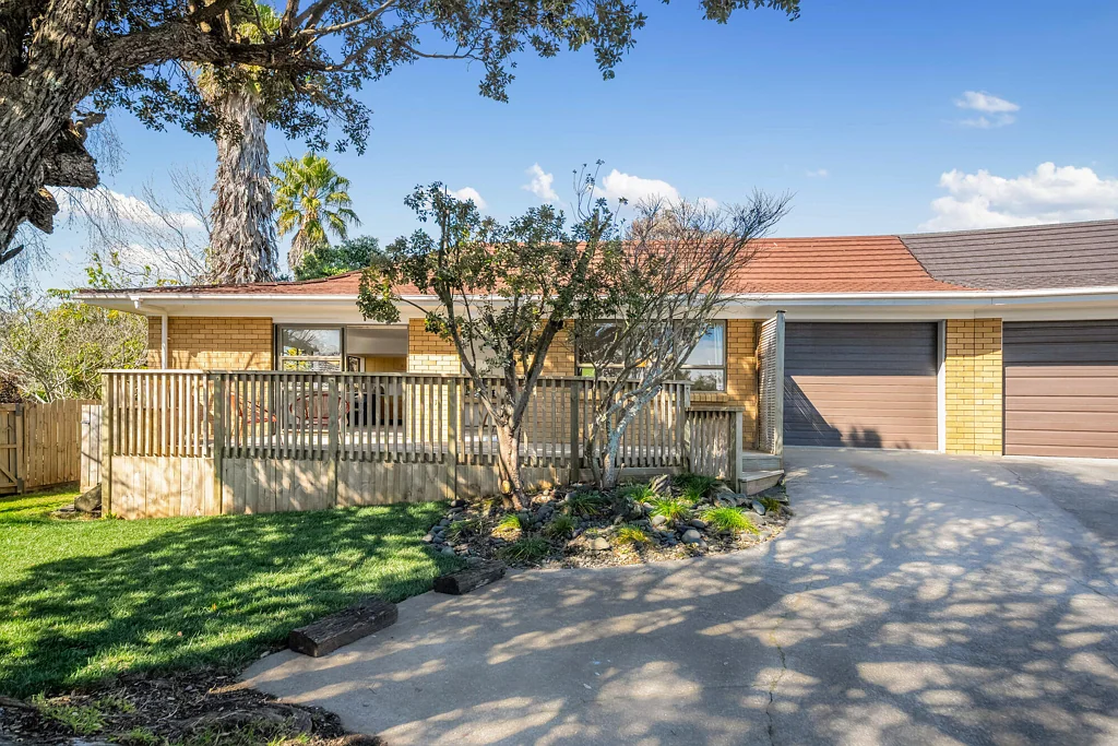 Farm Cove 3બેડરૂમ Brick One level Low Maintenance Prime Farm Cove!