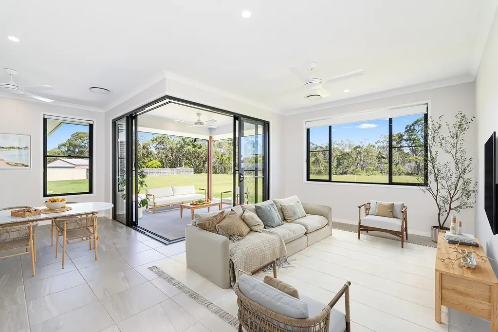Boonooroo 4房  Where Contemporary Living Meets Coastal Serenity