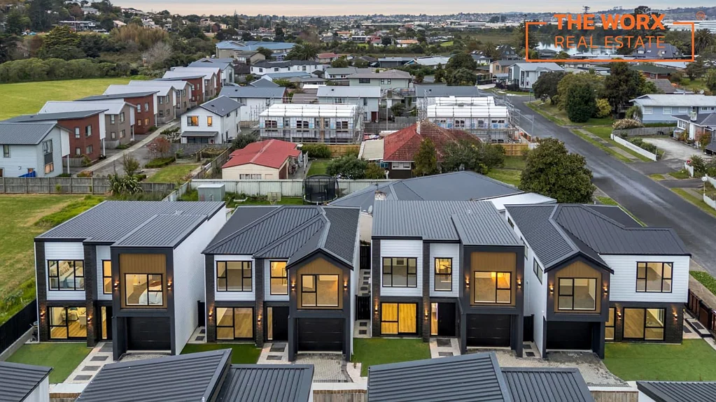 Pakuranga 4Habitaciones Standalone Family Home - Premium Front Position