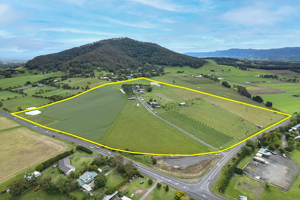 Coolangatta Stunning Lifestyle Property - Mountain Ridge Wines
