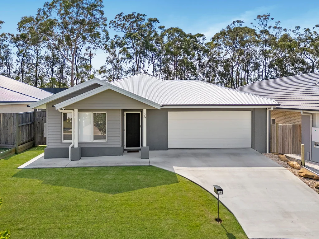 39 Caladenia Street, Deebing Heights, QLD 4306