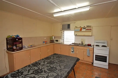 1-2/23 Cameron Street, Ayr, QLD 4807, 4 Bedrooms, 2 Bathrooms, Apartment