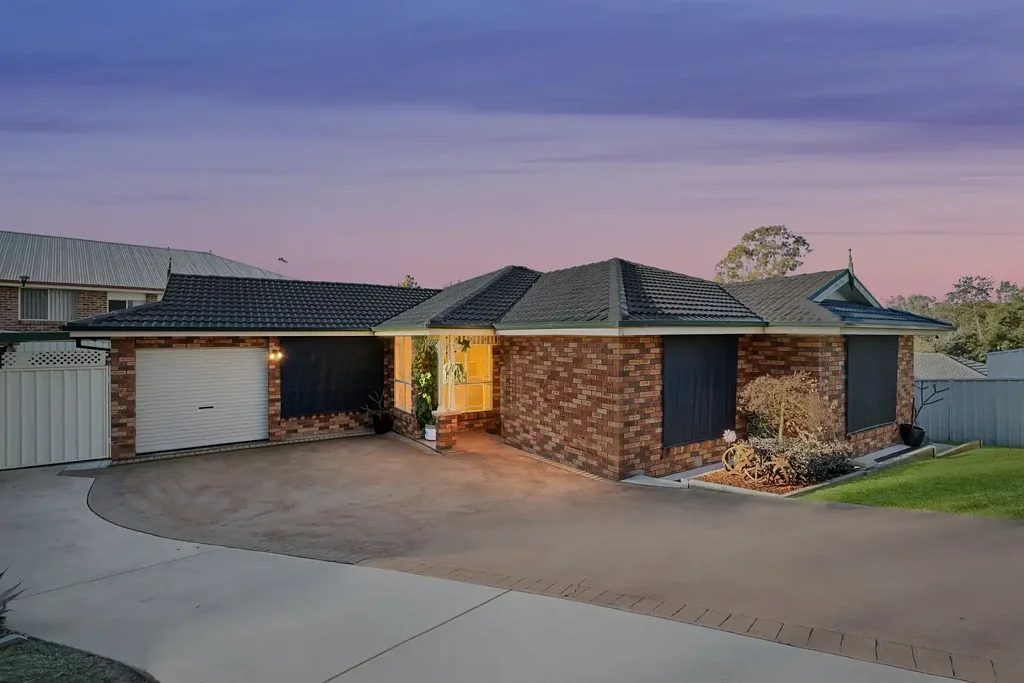 1 Hogue Place, Mount Annan, NSW 2567