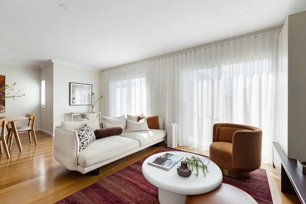 Marrickville 2कमरा Oversized NE-facing entertainers' apartment