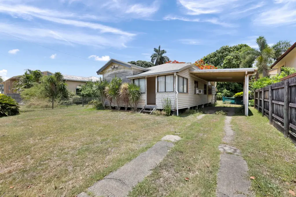 369 & 371 Bridge Road, West Mackay, QLD 4740
