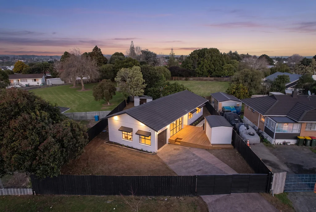 Weymouth 3房  Fully Renovated Freehold Gem