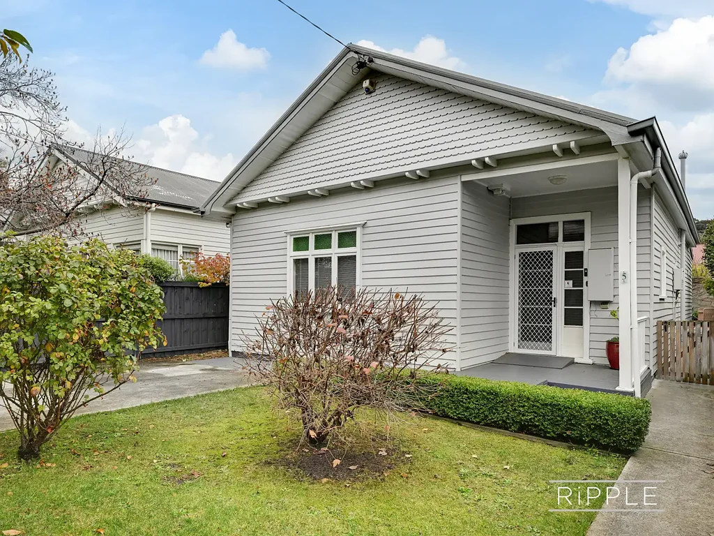 North Hobart 2બેડરૂમ Superb character home in prime location