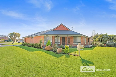 Mckail 3Moenga Lifestyle Package with Parkland Views, Workshop & Exceptional Access