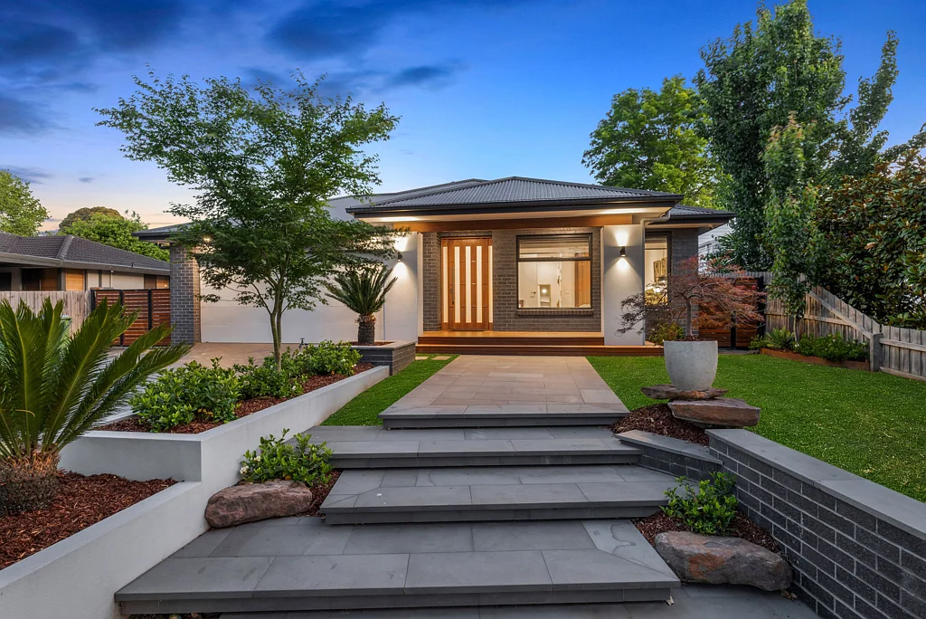 30 Boyana Crescent, Croydon, VIC 3136