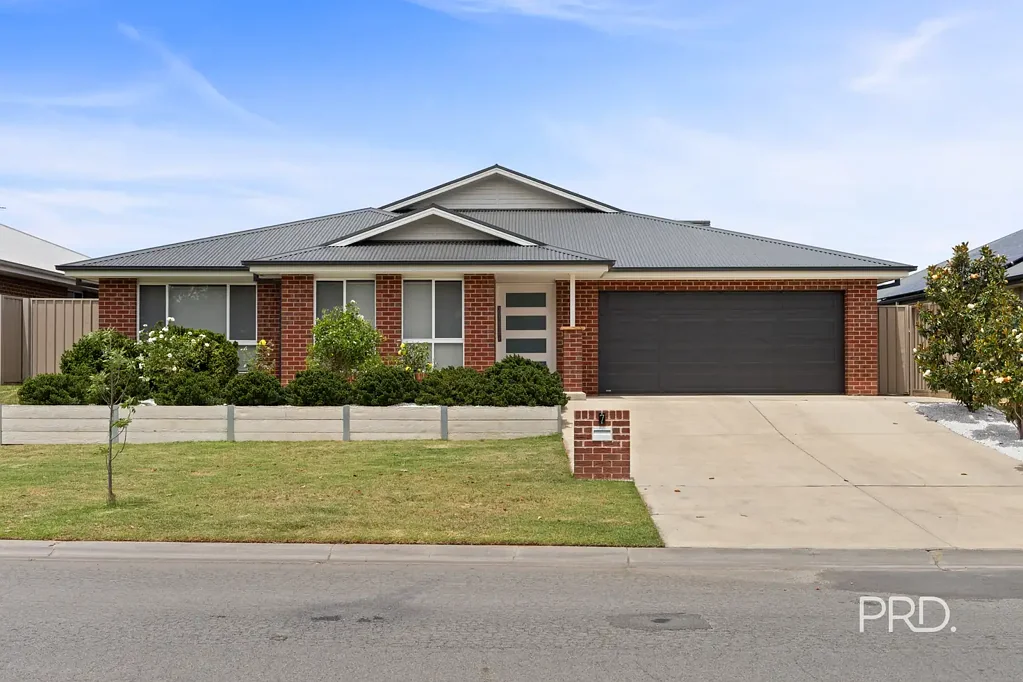 7 Sturrock Drive, Boorooma, NSW 2650
