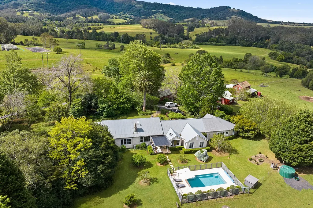 Broughton Vale 5房  The iconic Berry estate - 'Hanwood Hill'