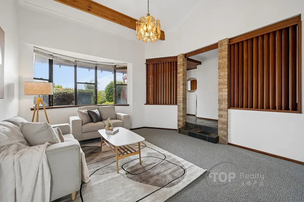 Willetton 5房  NEW PRICE! CLOSE TO SHOPS & SCHOOLS!