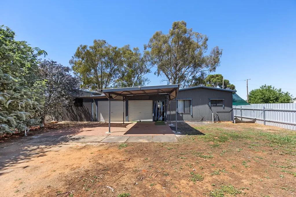 15 William Street, Old Junee, NSW 2652