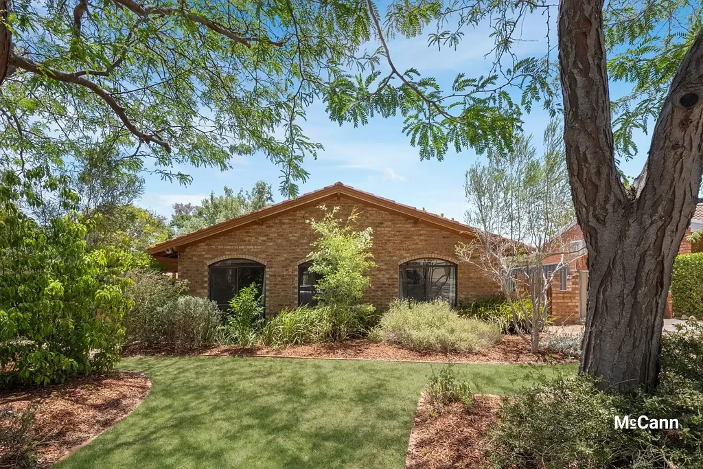 62 Maharatta Circuit, Isabella Plains, ACT 2905