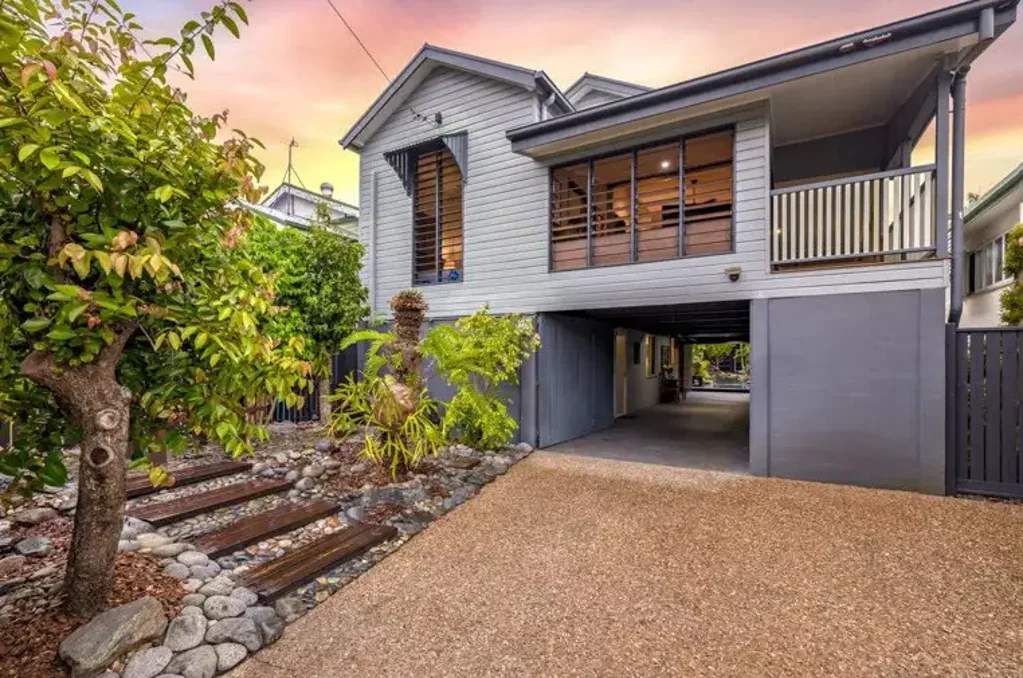 Tropical Charm in the Heart of Parramatta Park - Downstrairs Unit For Rent
