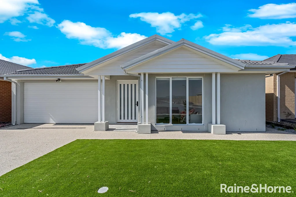 20 Regner Drive, Sunbury, VIC 3429