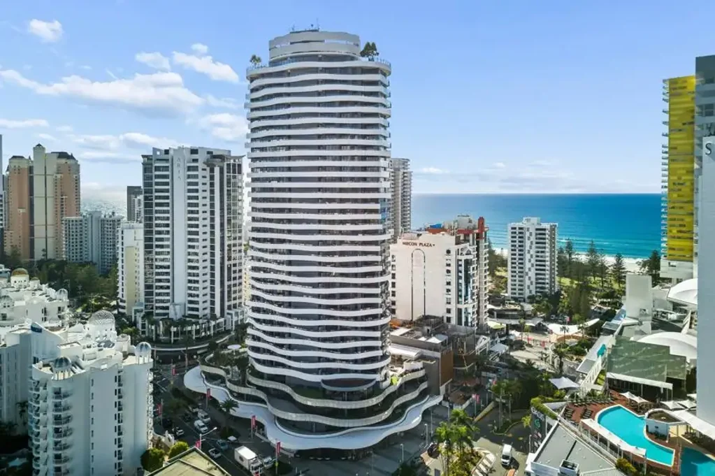 Broadbeach 3غرفة نوم NORTH-LARGE CORNER RESIDENCE