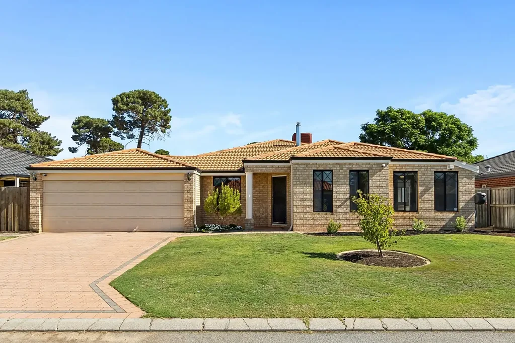 3 Mirimas Court, Ellenbrook, WA 6069