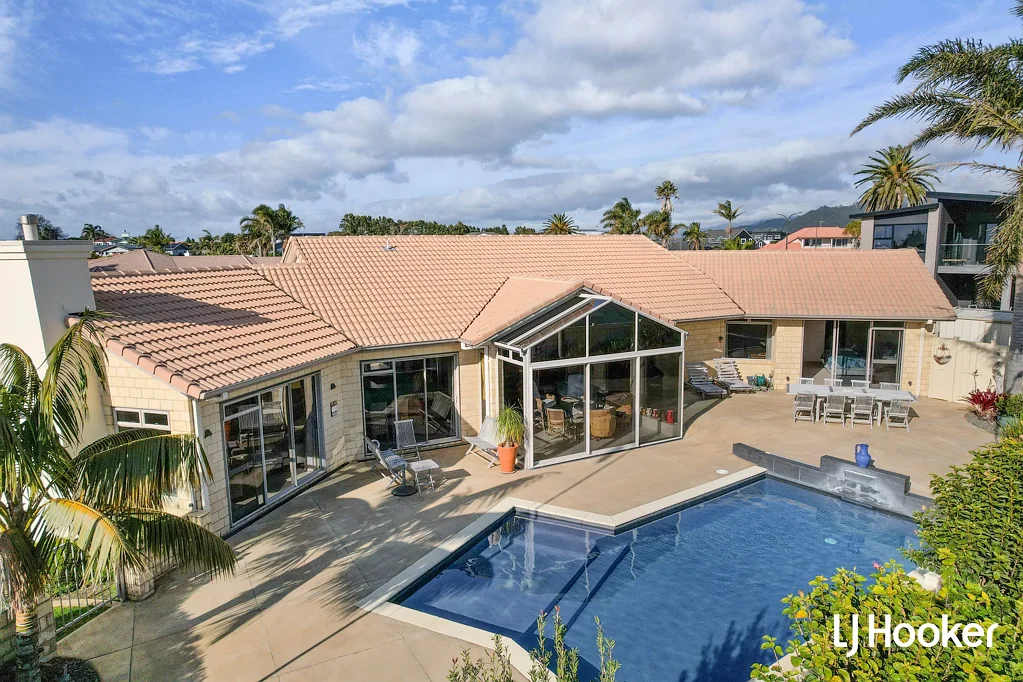 Athenree 4房  Tropical Resort Style Living