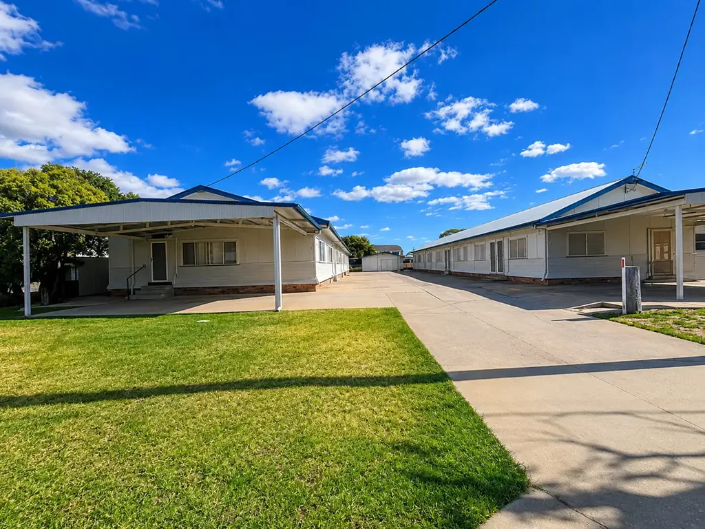One Bedroom Unit in Quiet Complex 🏡💛