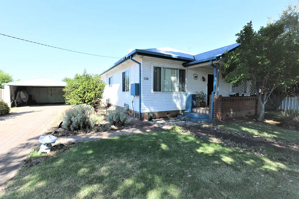 136 Temora Street, Cootamundra, NSW 2590