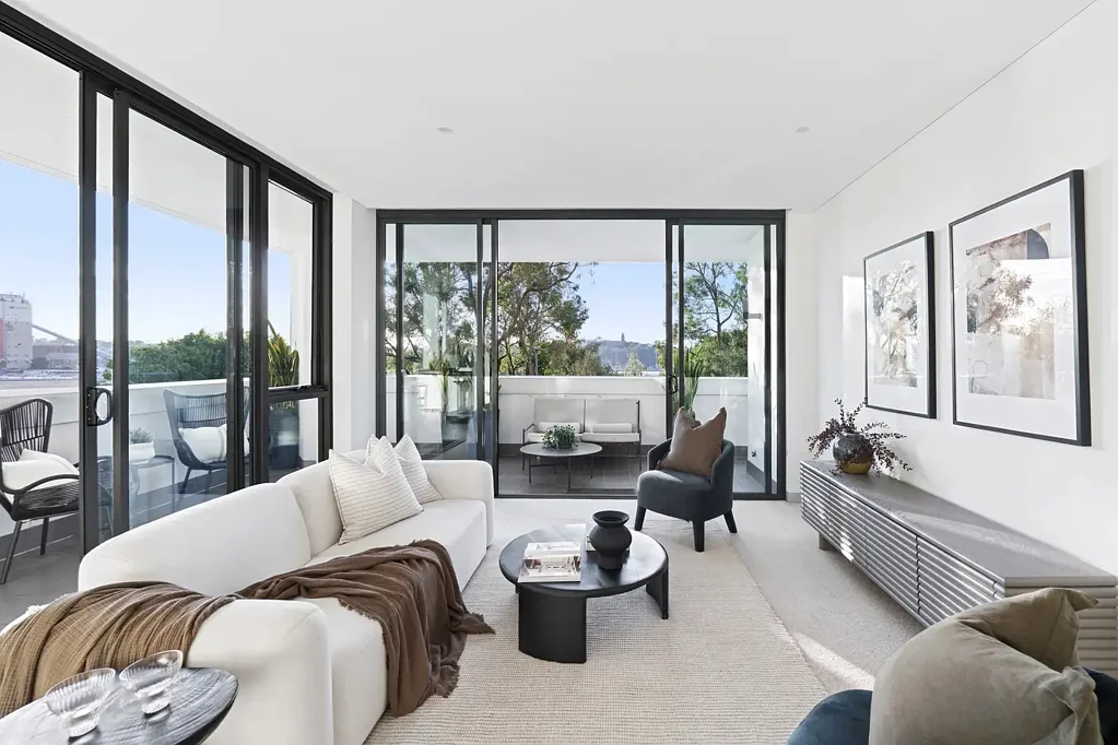 Pyrmont 2Habitaciones Sunlit Corner Retreat with Sweeping Parkland & Bay Views