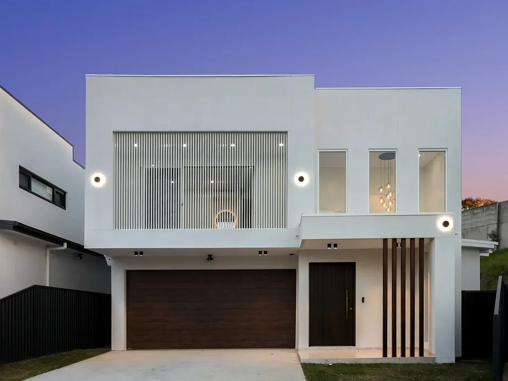 Brand New Luxury Family Home