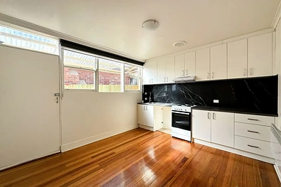 2/80 Napier Crescent, Essendon, VIC 3040, 1 rūma, 1 rūma horoi, Apartment