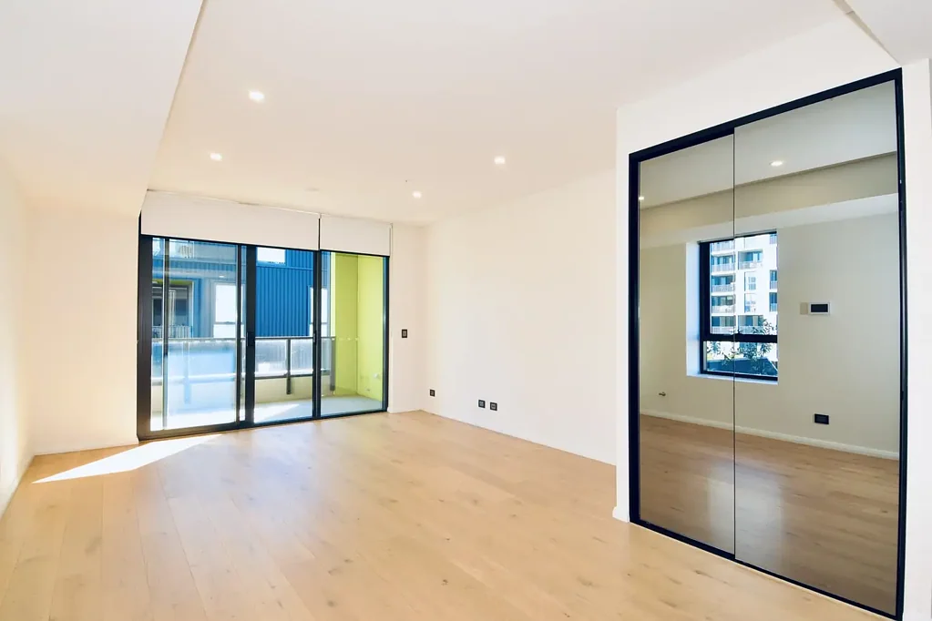 Modern studio living in the heart of Zetland